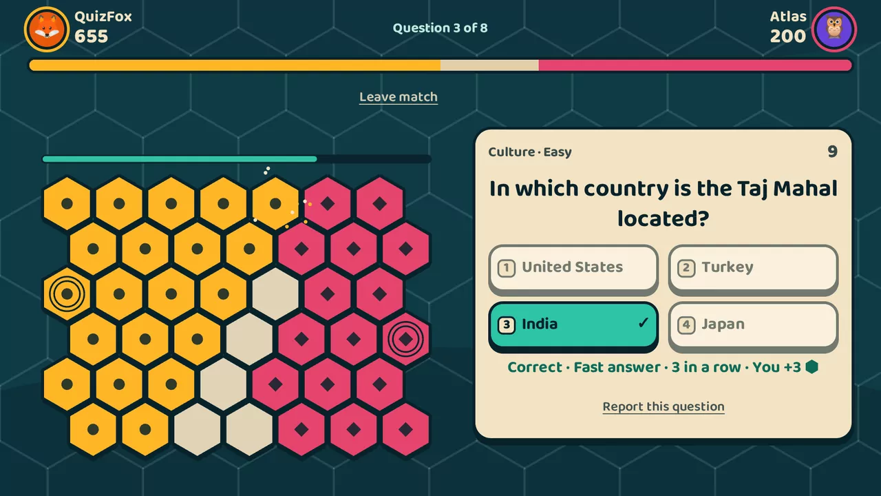 A correct, fast answer on a three-answer streak captures three tiles